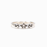 Good Friends Are Like Stars ring